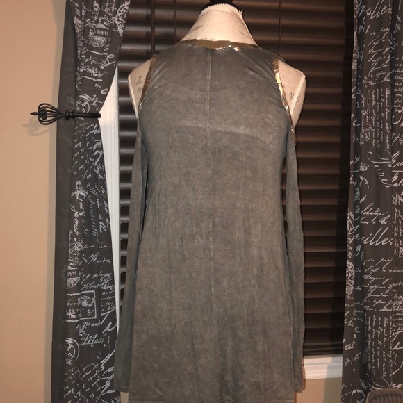 Green Cold Shoulder Vintage Havana Shirt - Large - Picture 3 of 4